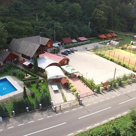 Podul Cetatii Hotel Sebesel Exterior foto