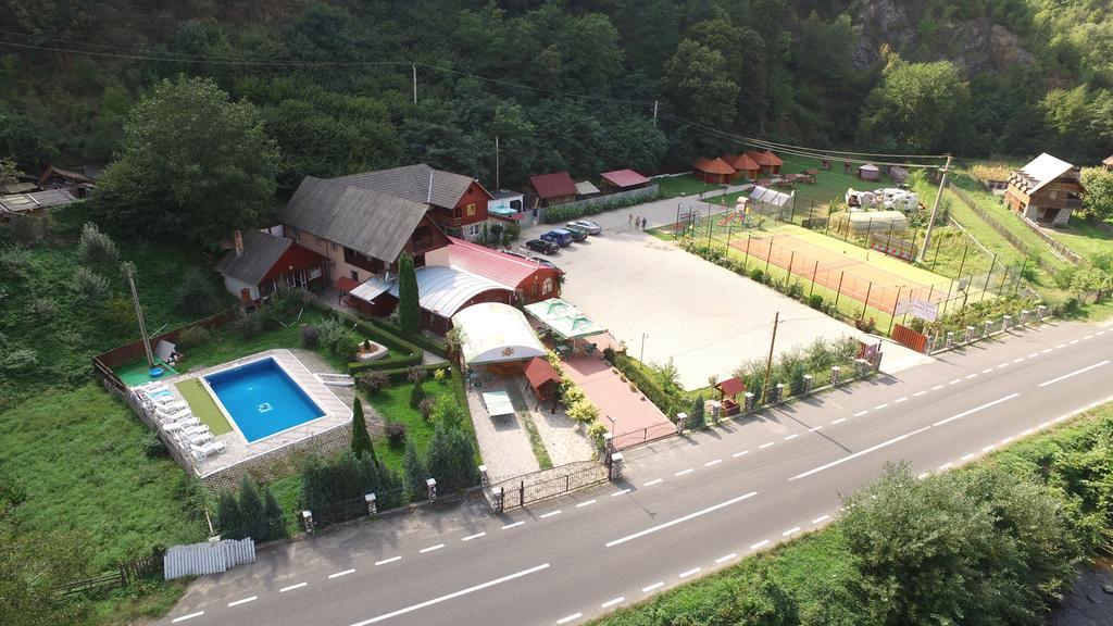 Podul Cetatii Hotel Sebesel Exterior foto