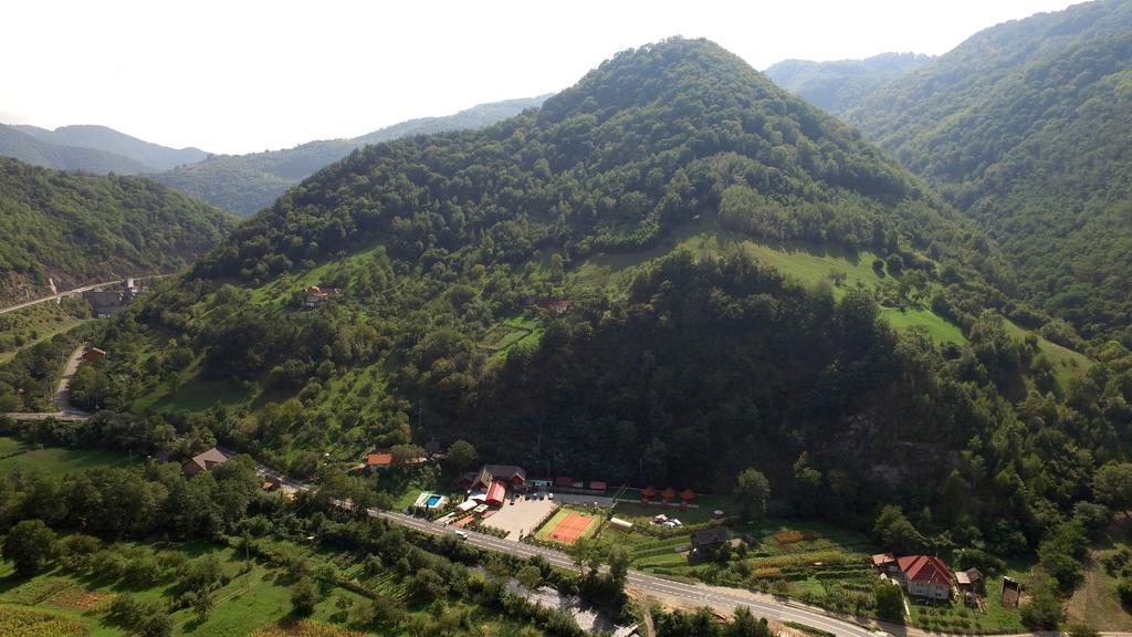 Podul Cetatii Hotel Sebesel Exterior foto